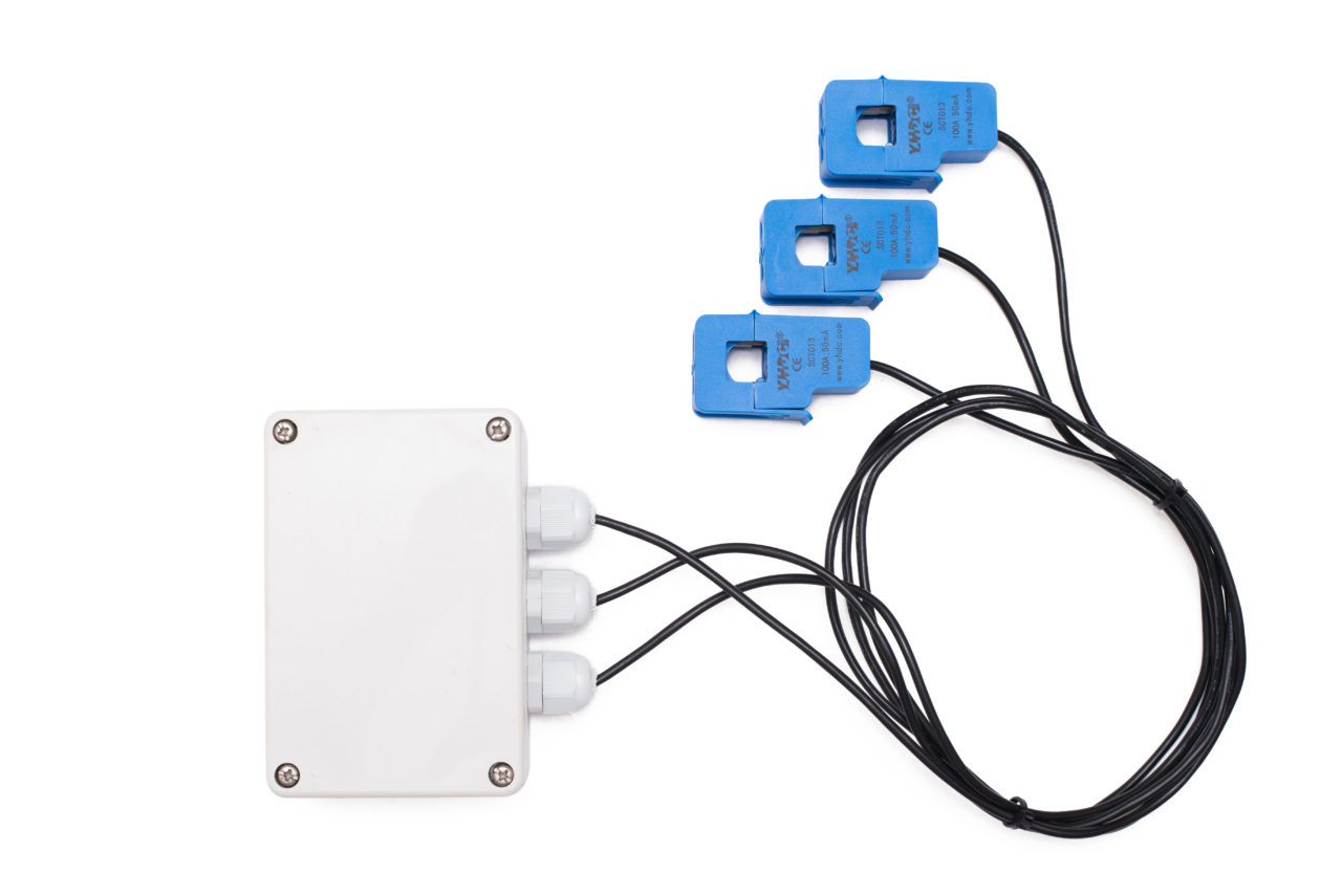 Picklogger device in use.